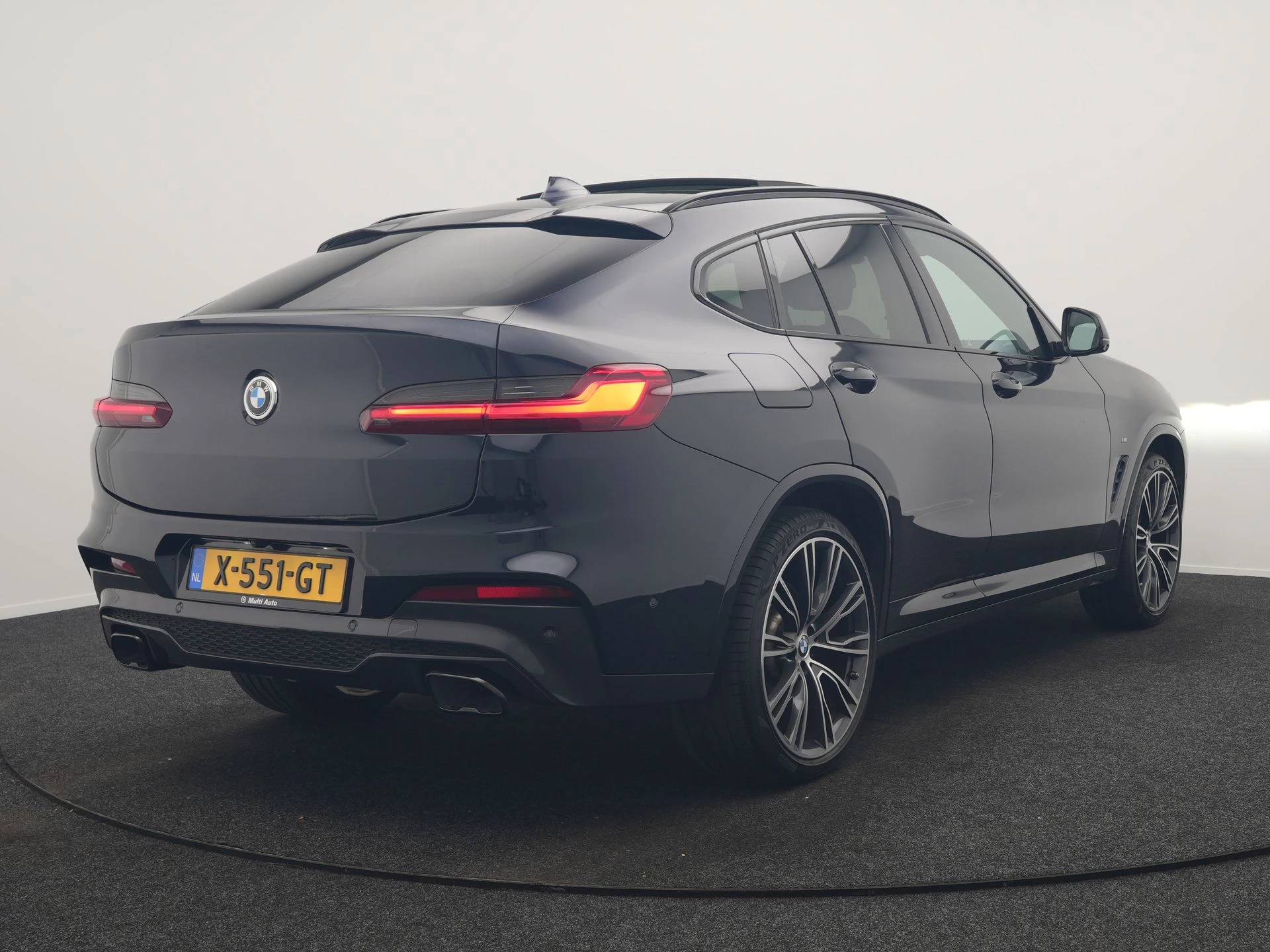 Hoofdafbeelding BMW X4