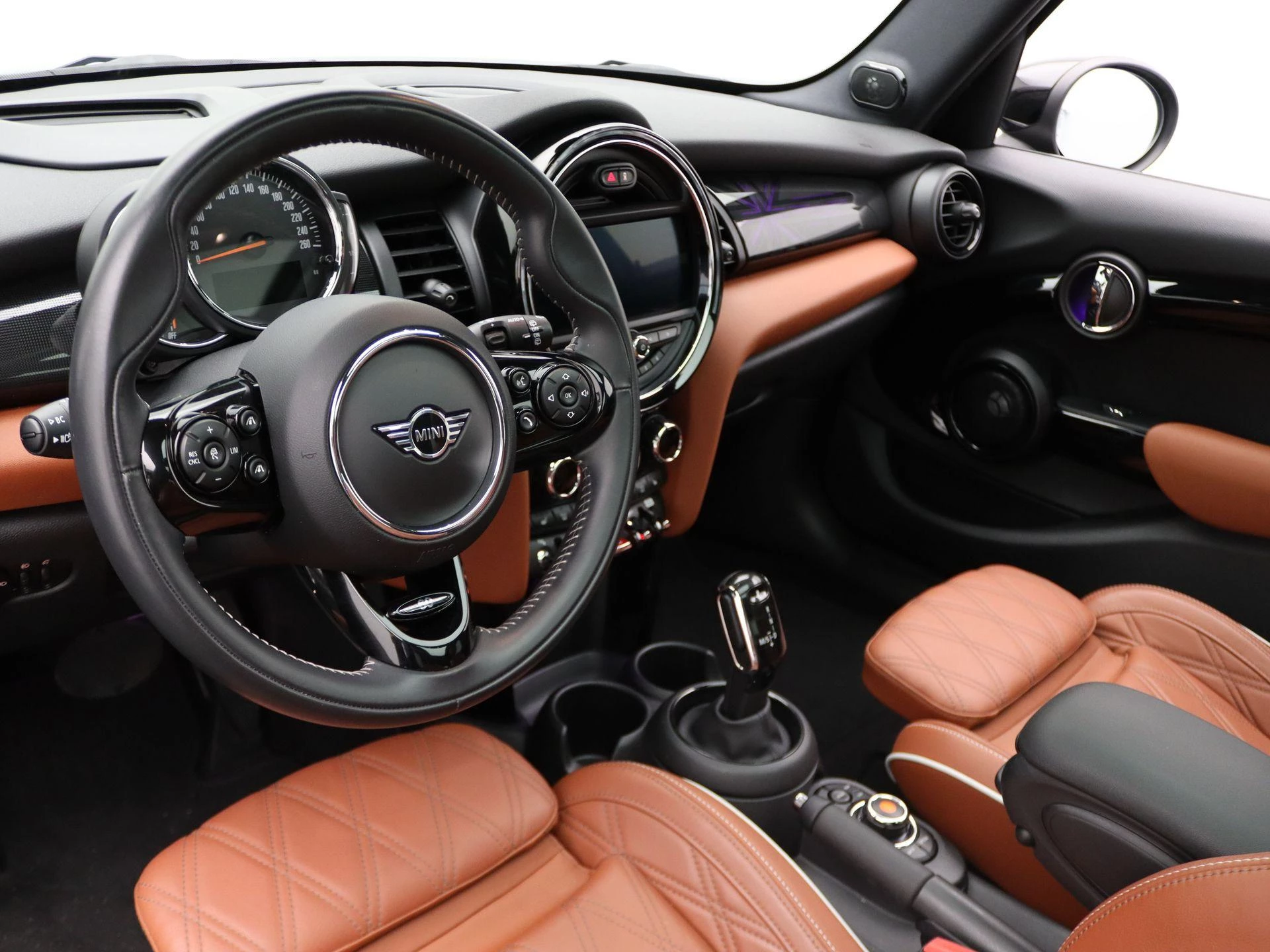 Hoofdafbeelding MINI 5-deurs