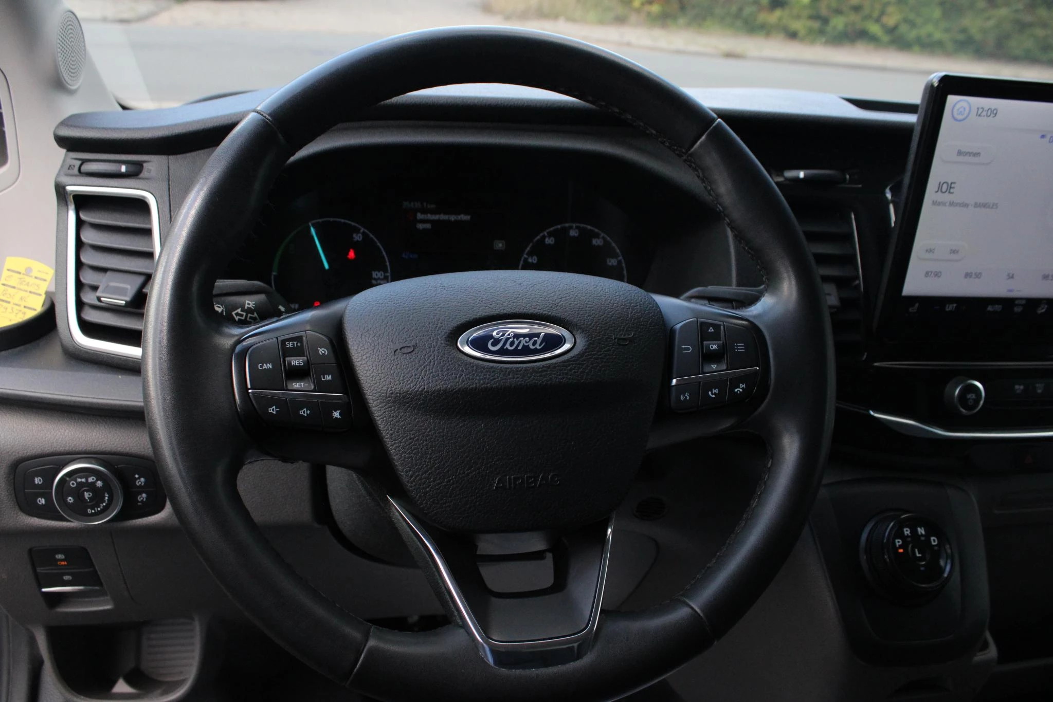 Hoofdafbeelding Ford E-Transit