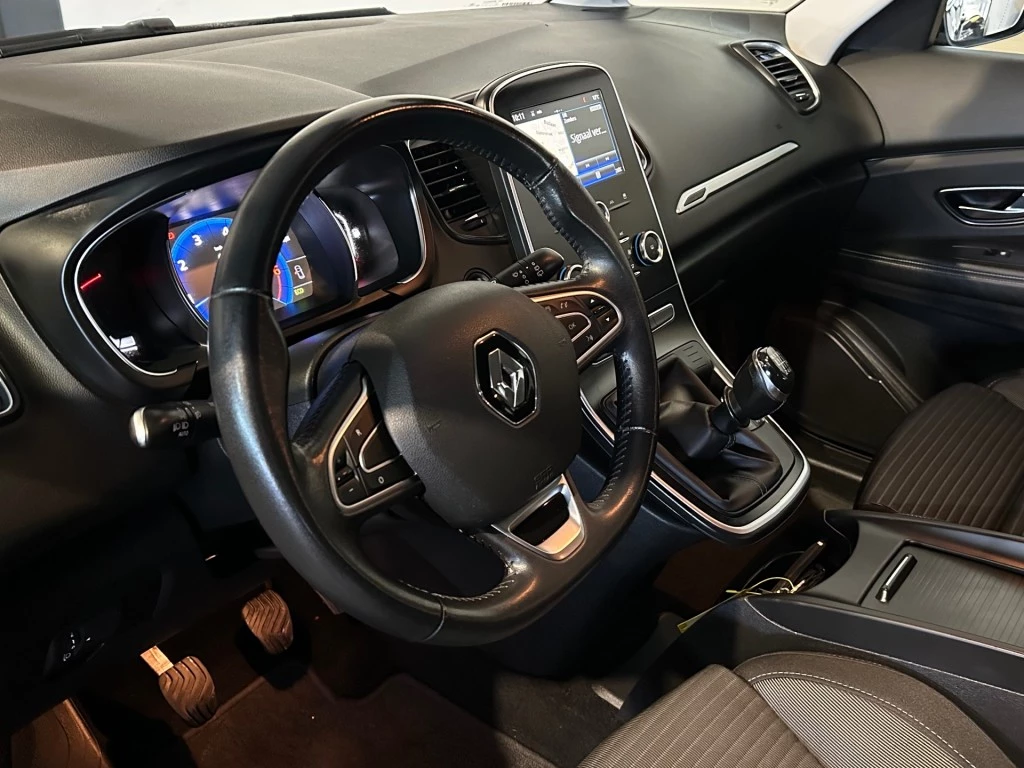 Hoofdafbeelding Renault Scénic