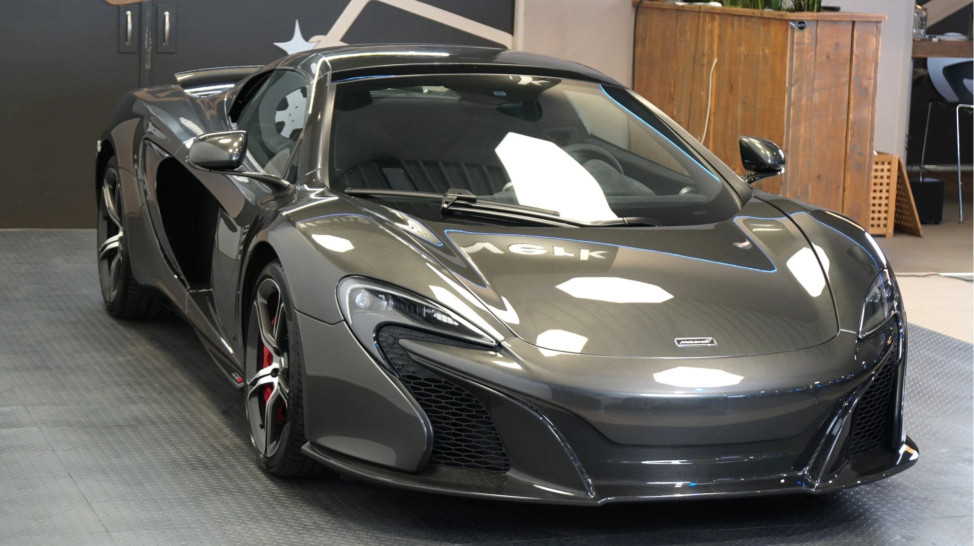 Hoofdafbeelding McLaren 650S