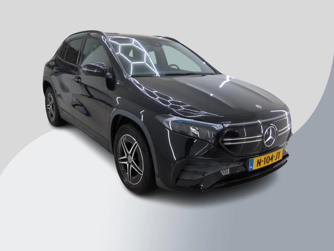 Hoofdafbeelding Mercedes-Benz EQA