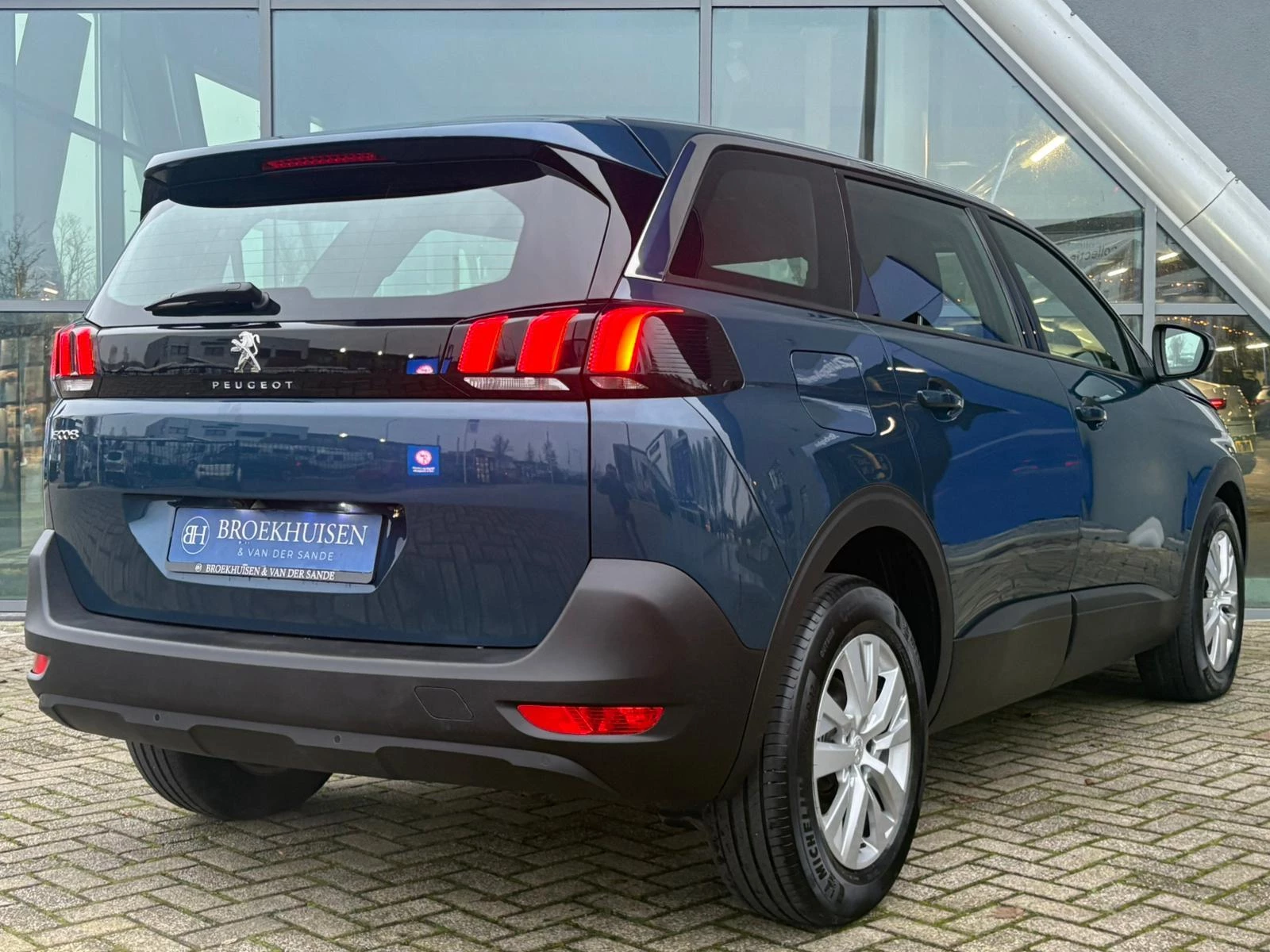 Hoofdafbeelding Peugeot 5008