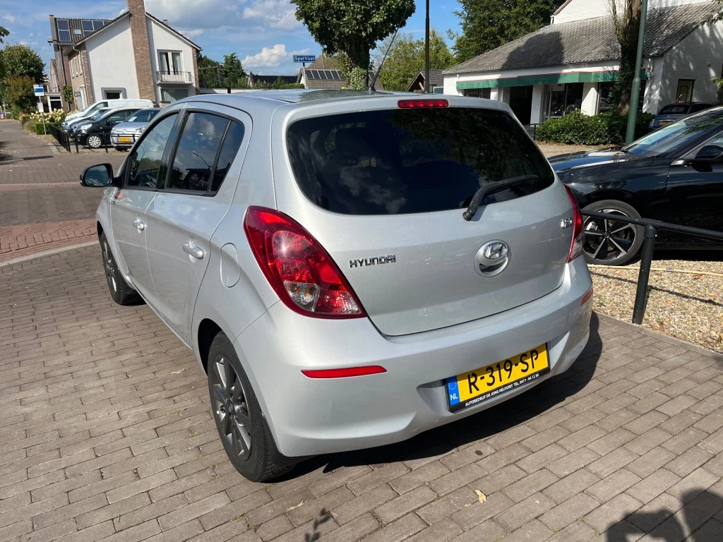 Hoofdafbeelding Hyundai i20