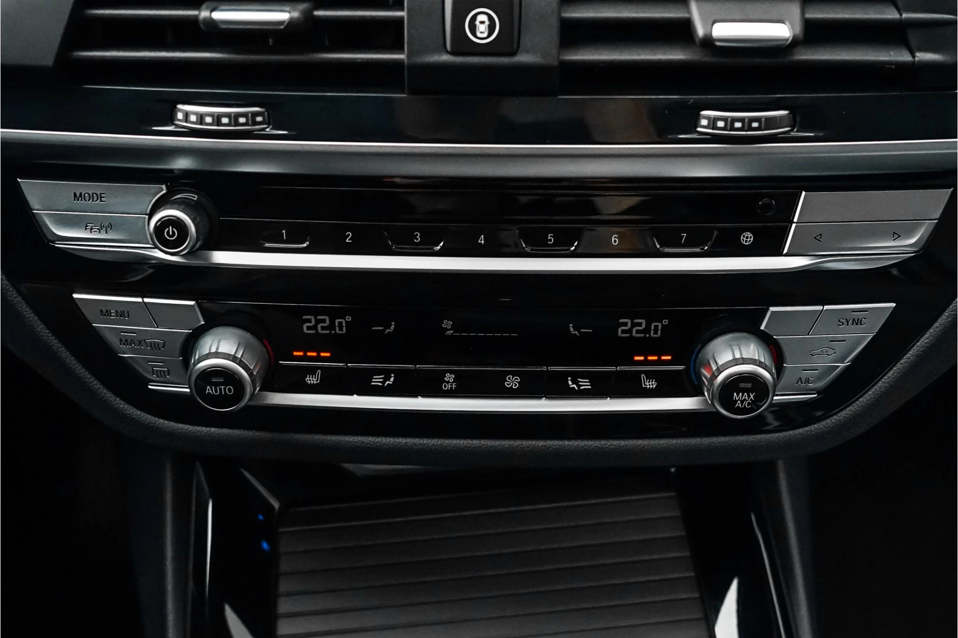 Hoofdafbeelding BMW iX3