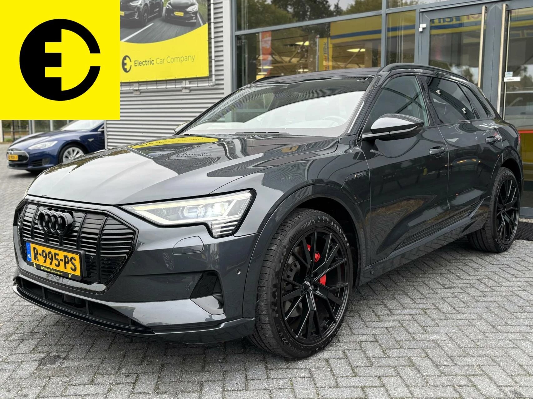 Hoofdafbeelding Audi e-tron