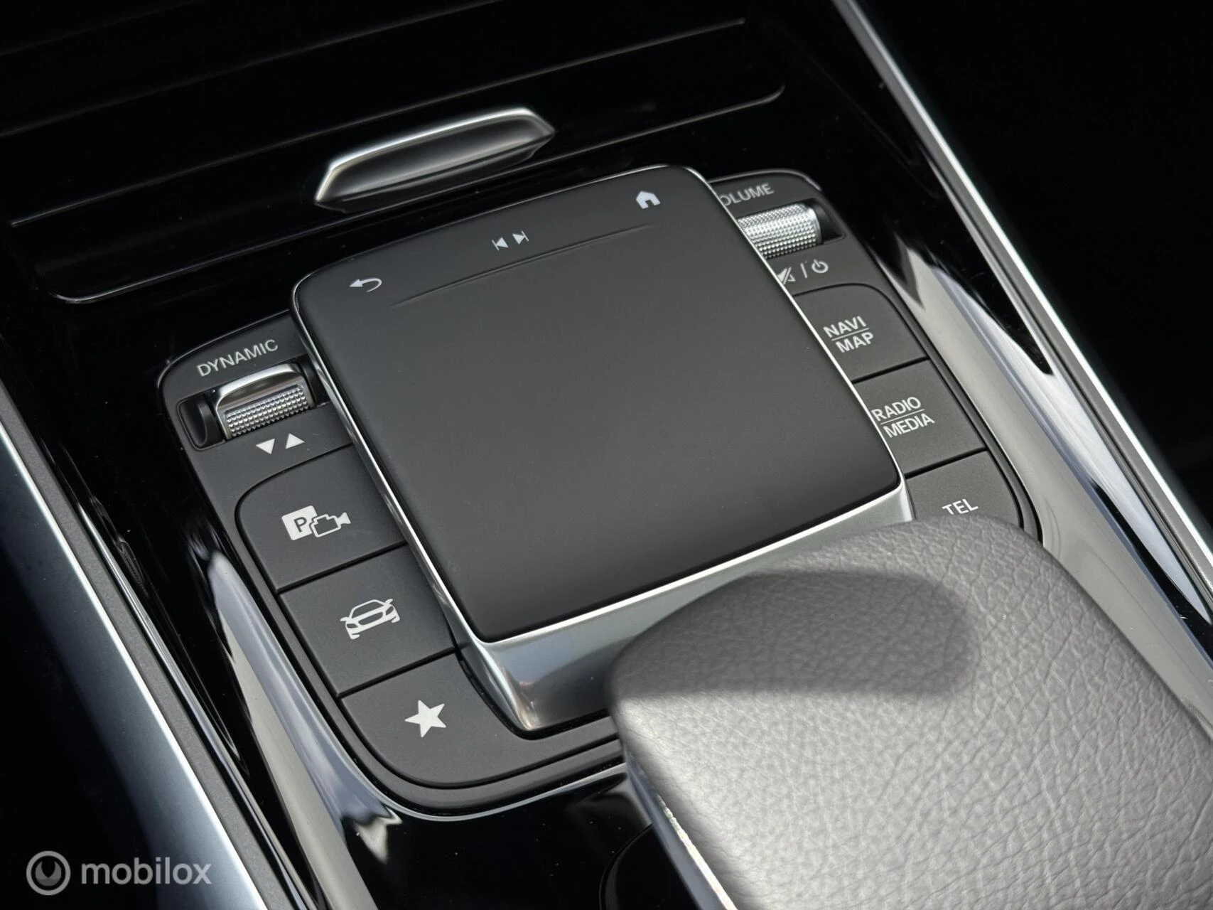 Hoofdafbeelding Mercedes-Benz EQB