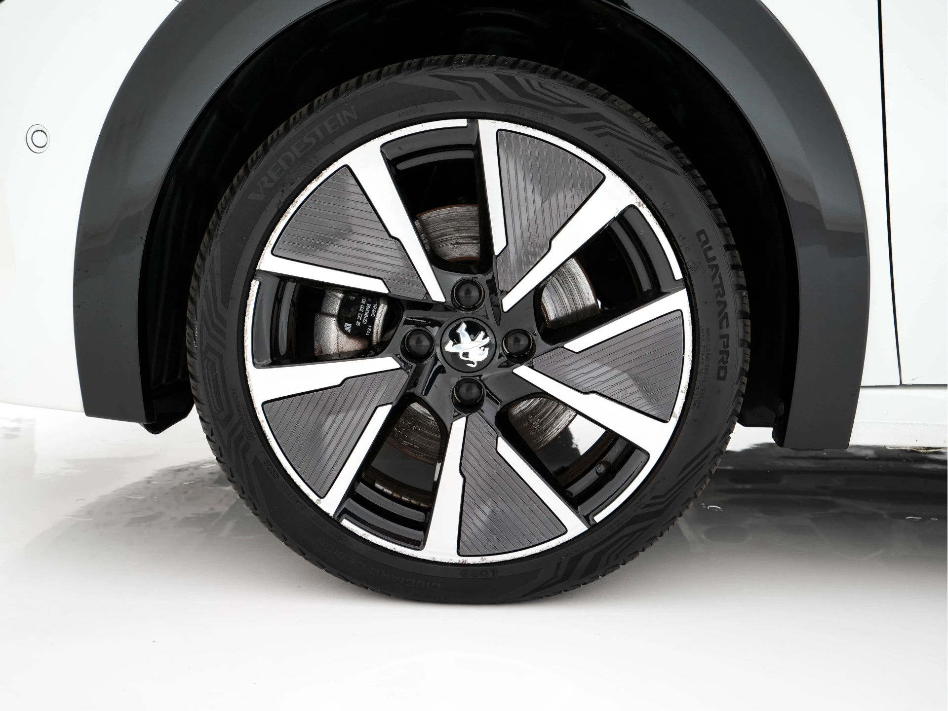 Hoofdafbeelding Peugeot e-208