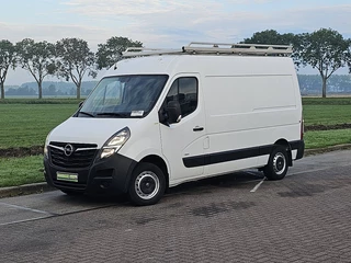 Hoofdafbeelding Opel Movano Opel Movano 2.2D 140 L2H2 Edition Imperiaal Navi Camera Pdc Euro6