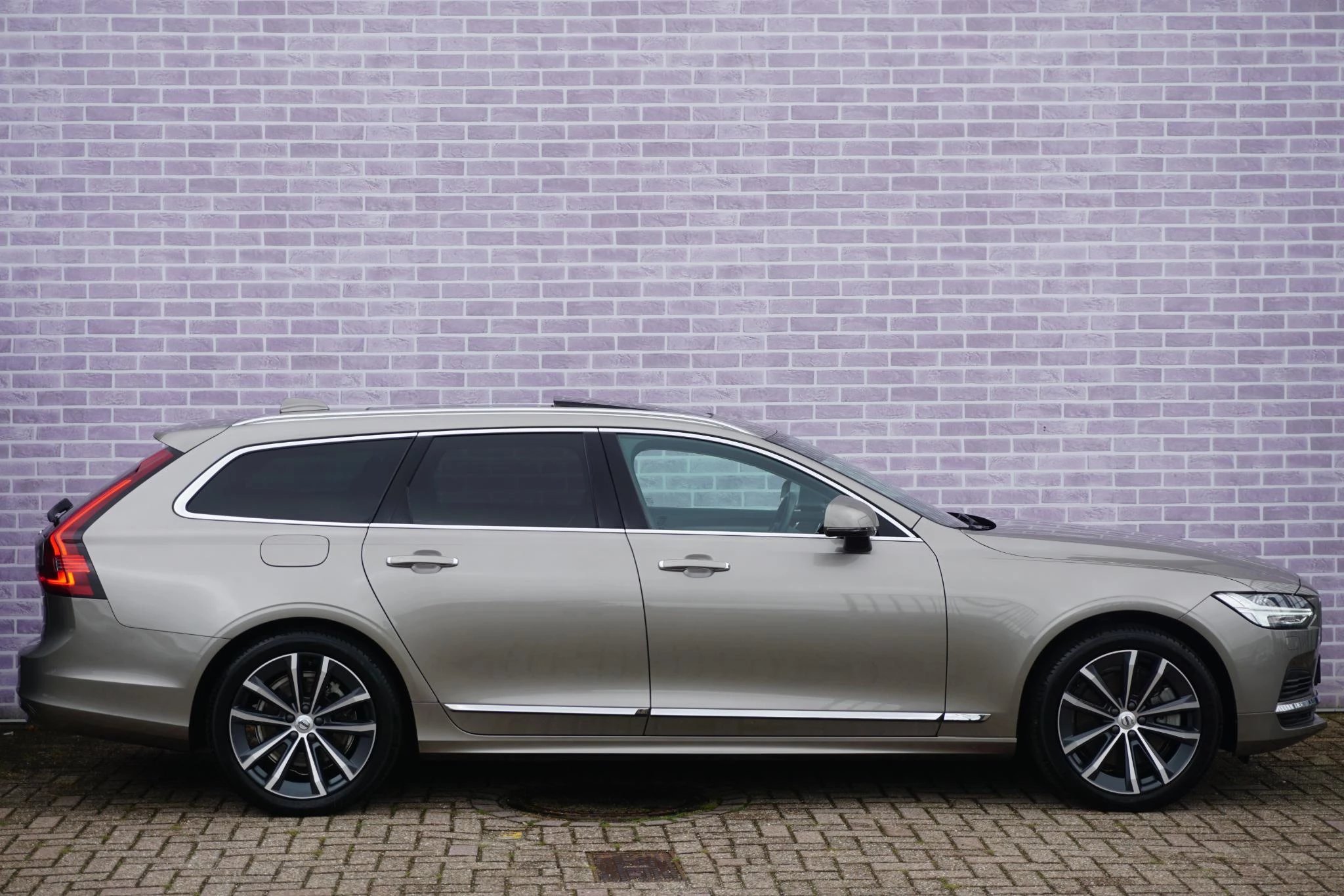 Hoofdafbeelding Volvo V90