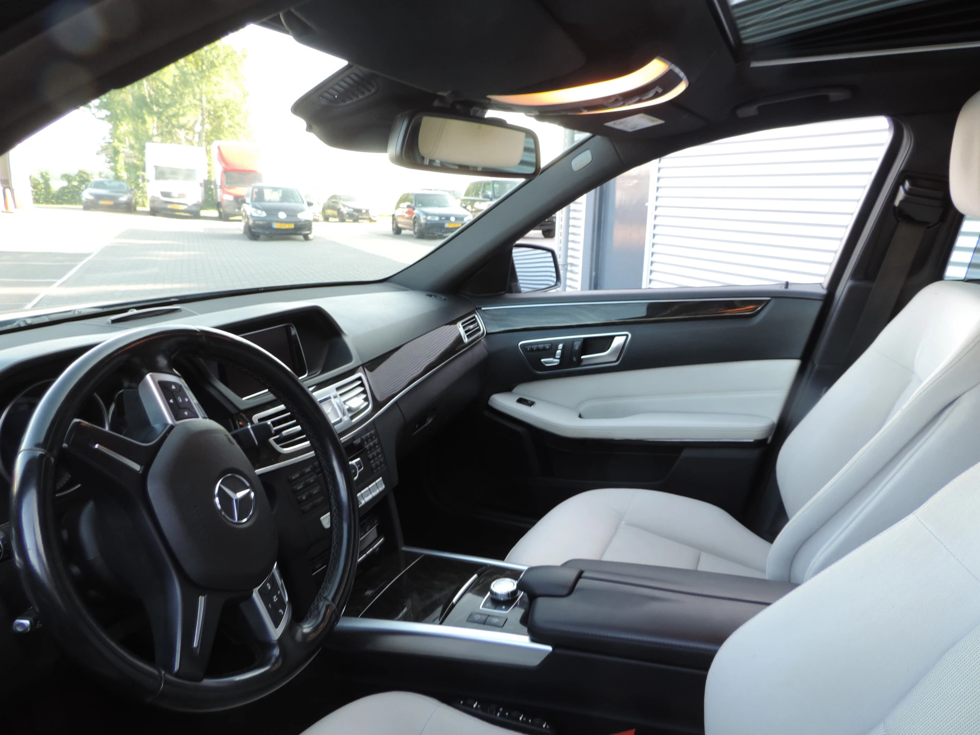 Hoofdafbeelding Mercedes-Benz E-Klasse