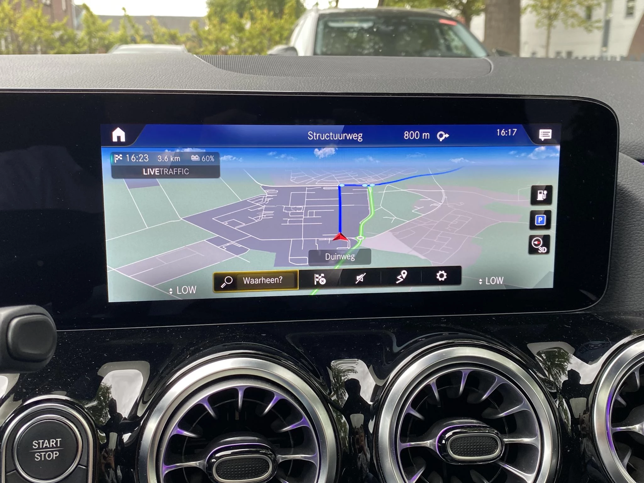 Hoofdafbeelding Mercedes-Benz EQA