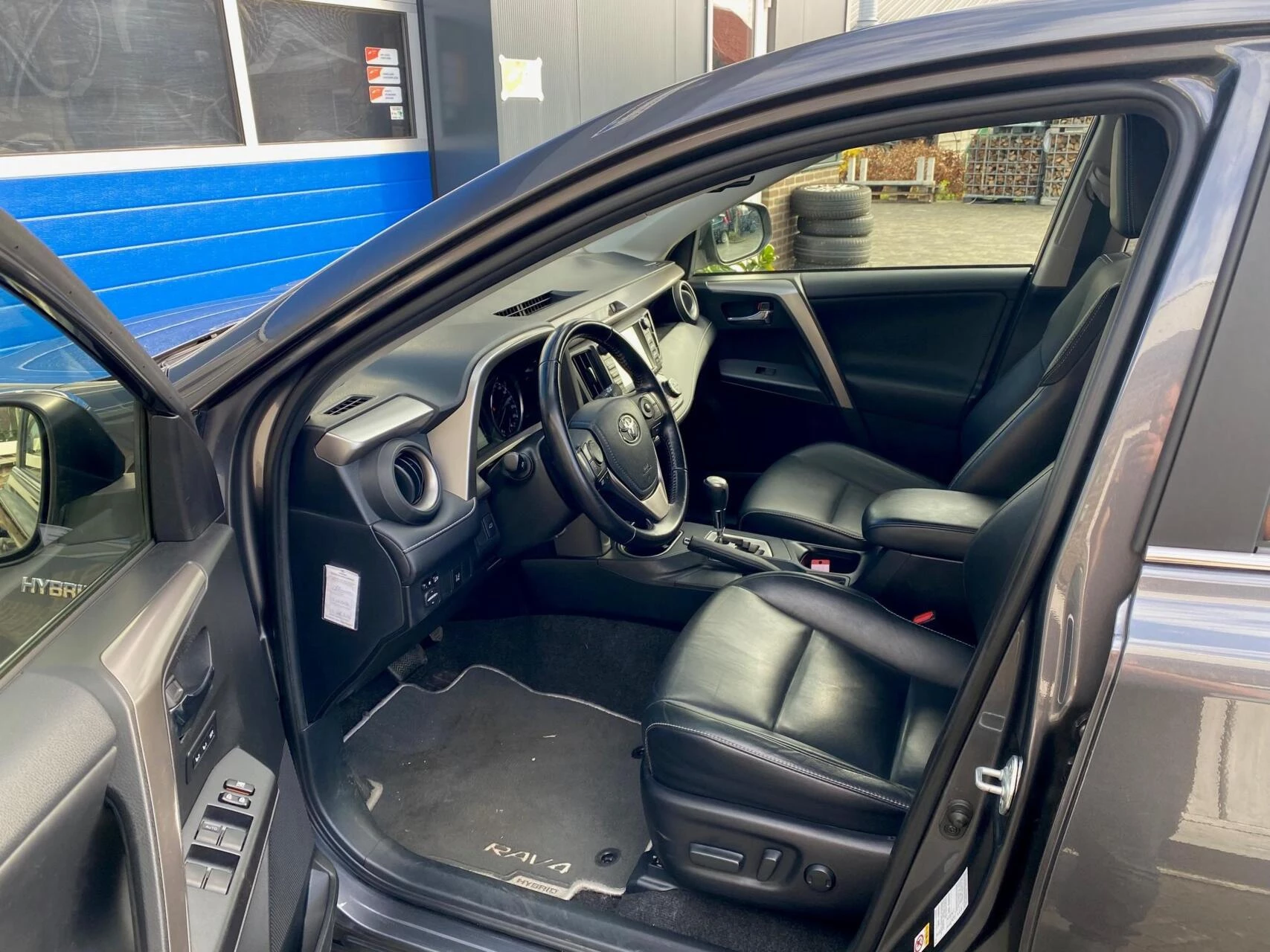 Hoofdafbeelding Toyota RAV4