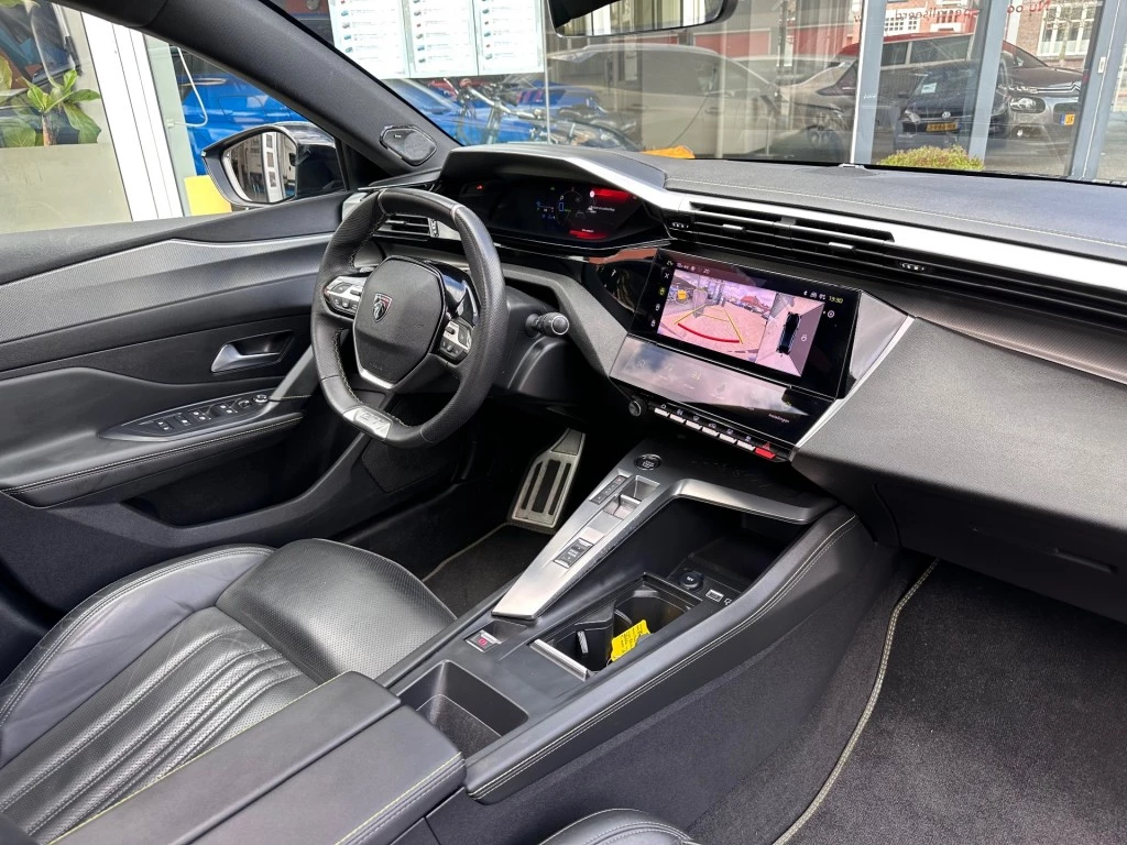 Hoofdafbeelding Peugeot 408