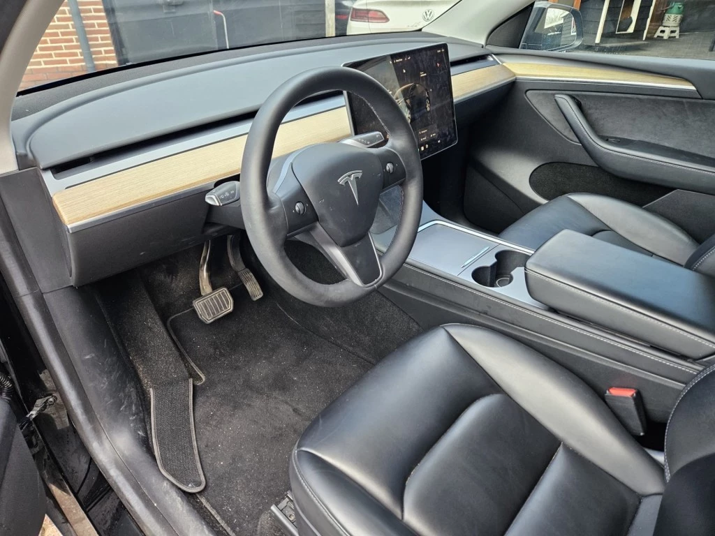 Hoofdafbeelding Tesla Model Y