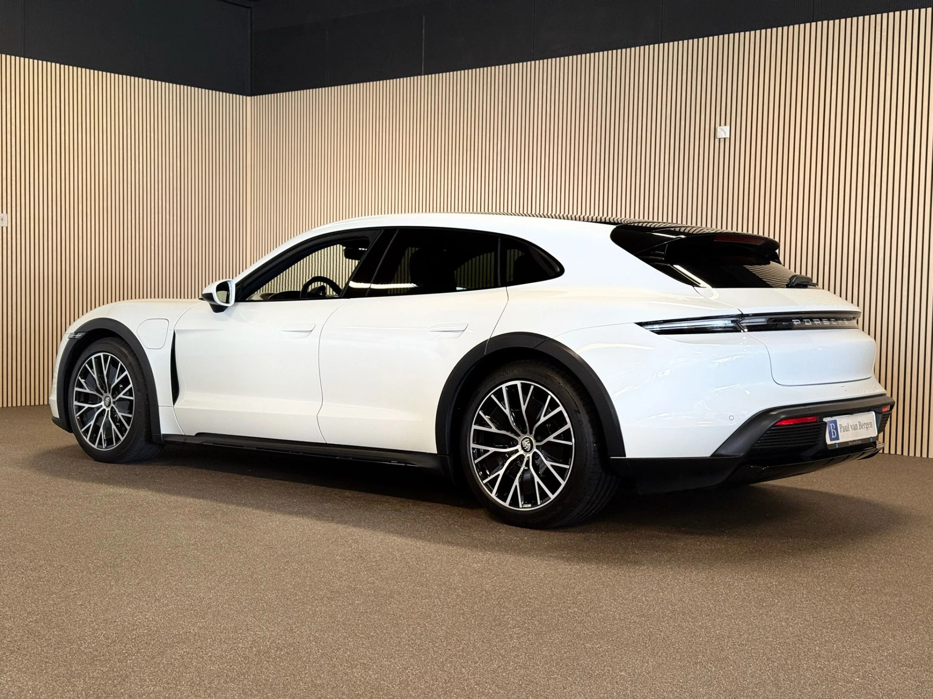 Hoofdafbeelding Porsche Taycan
