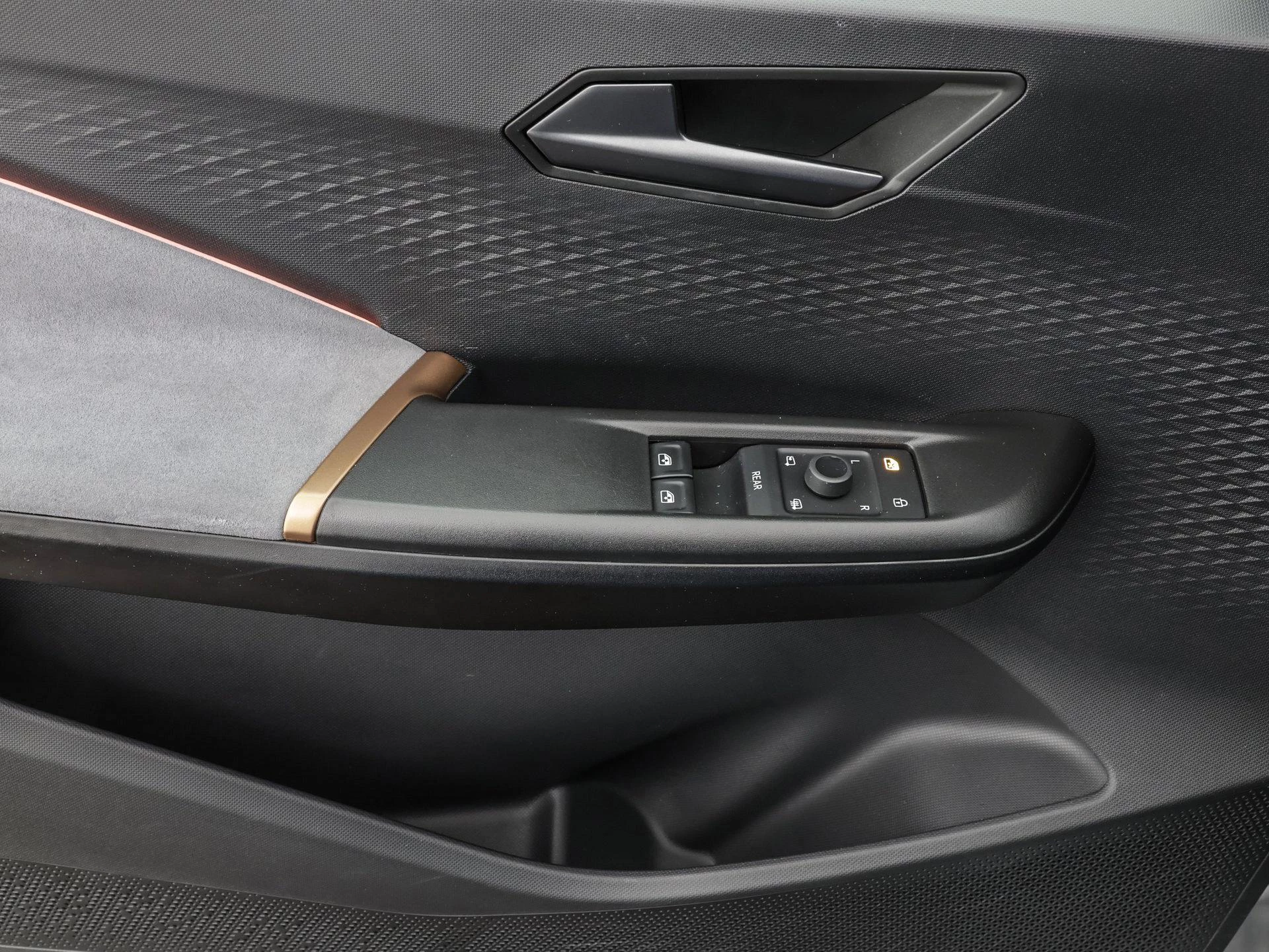 Hoofdafbeelding CUPRA Born