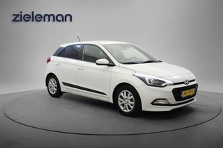 Hyundai i20 1.0 T-GDI Go! - Navi, Camera, Cruise, Trekhaak