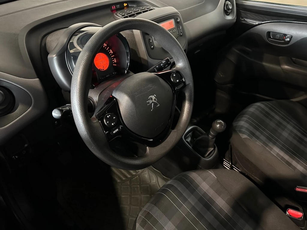 Hoofdafbeelding Peugeot 108