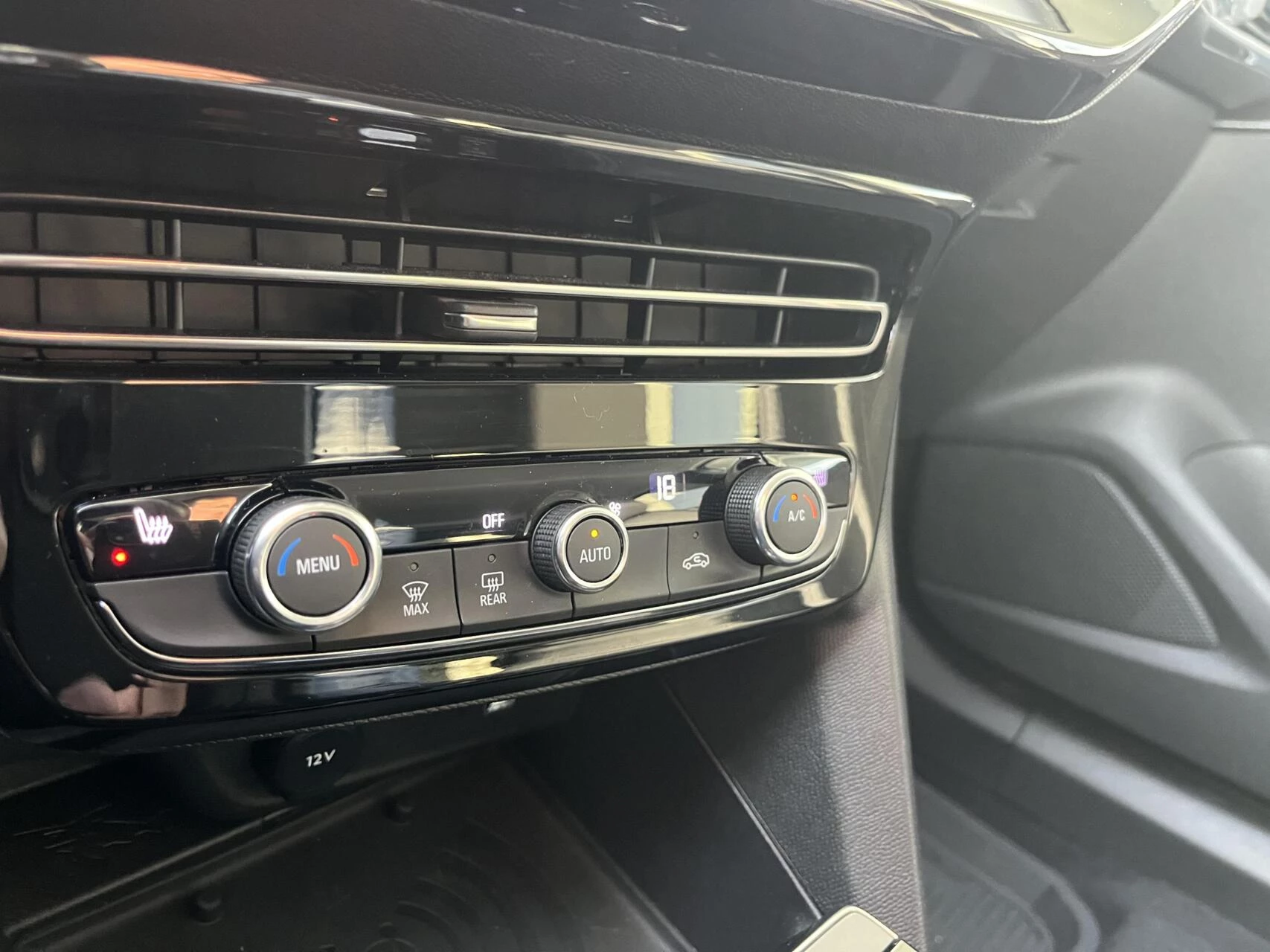 Hoofdafbeelding Opel Mokka-e