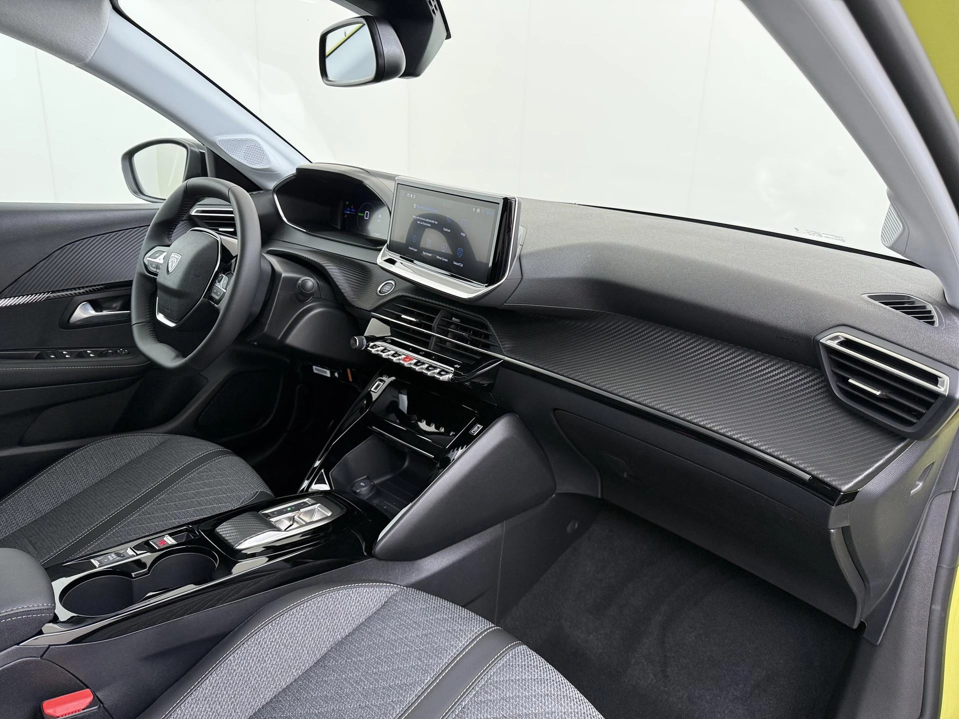Hoofdafbeelding Peugeot e-208