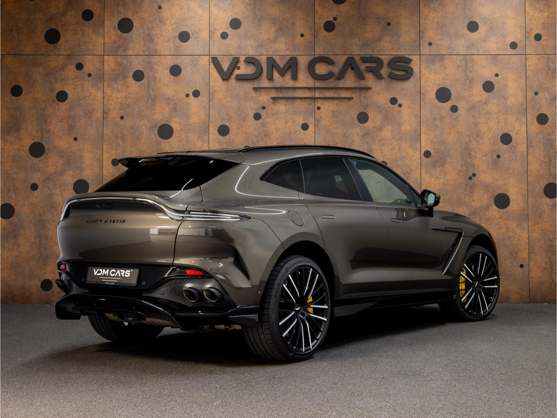 Hoofdafbeelding Aston Martin DBX