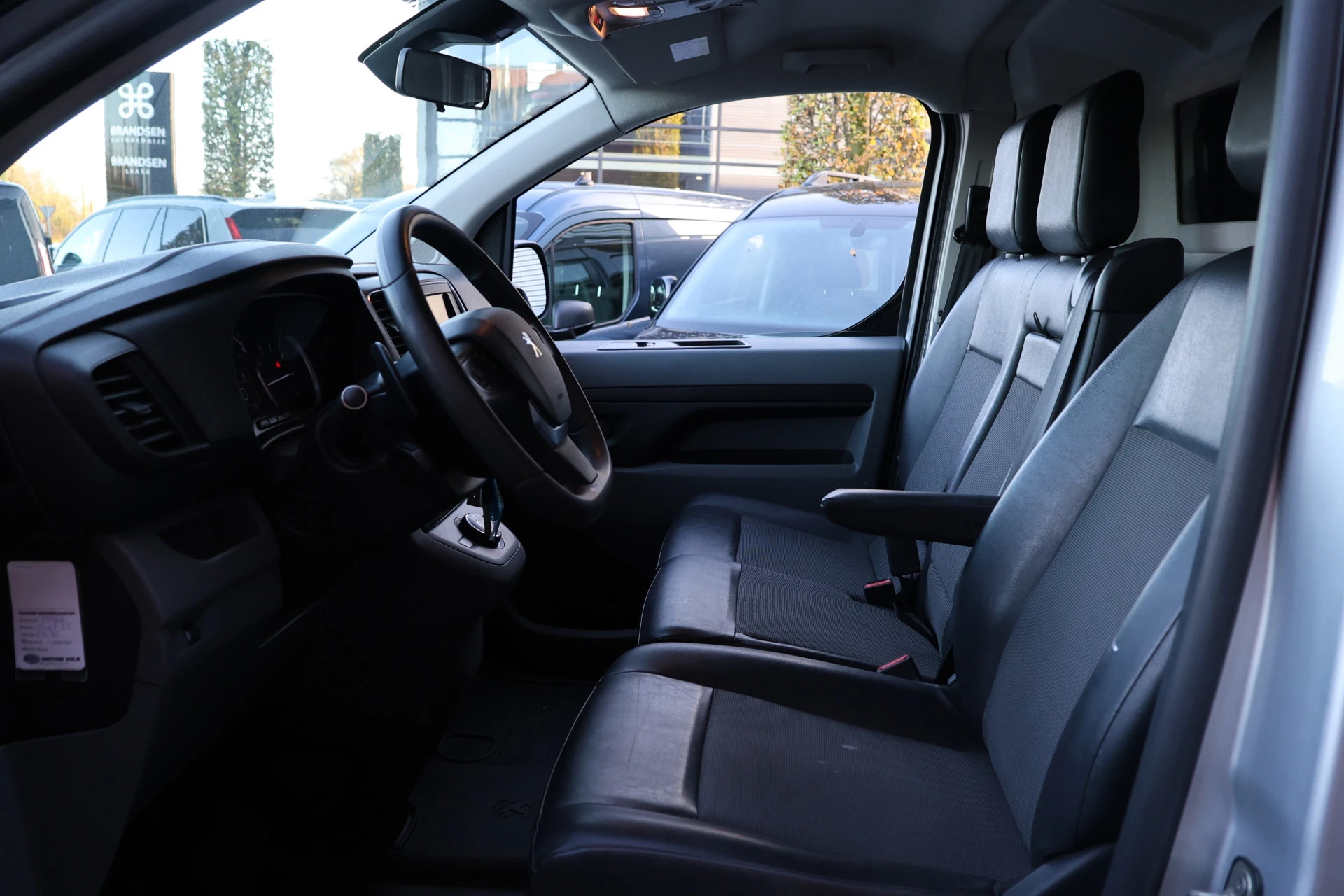 Hoofdafbeelding Peugeot Expert