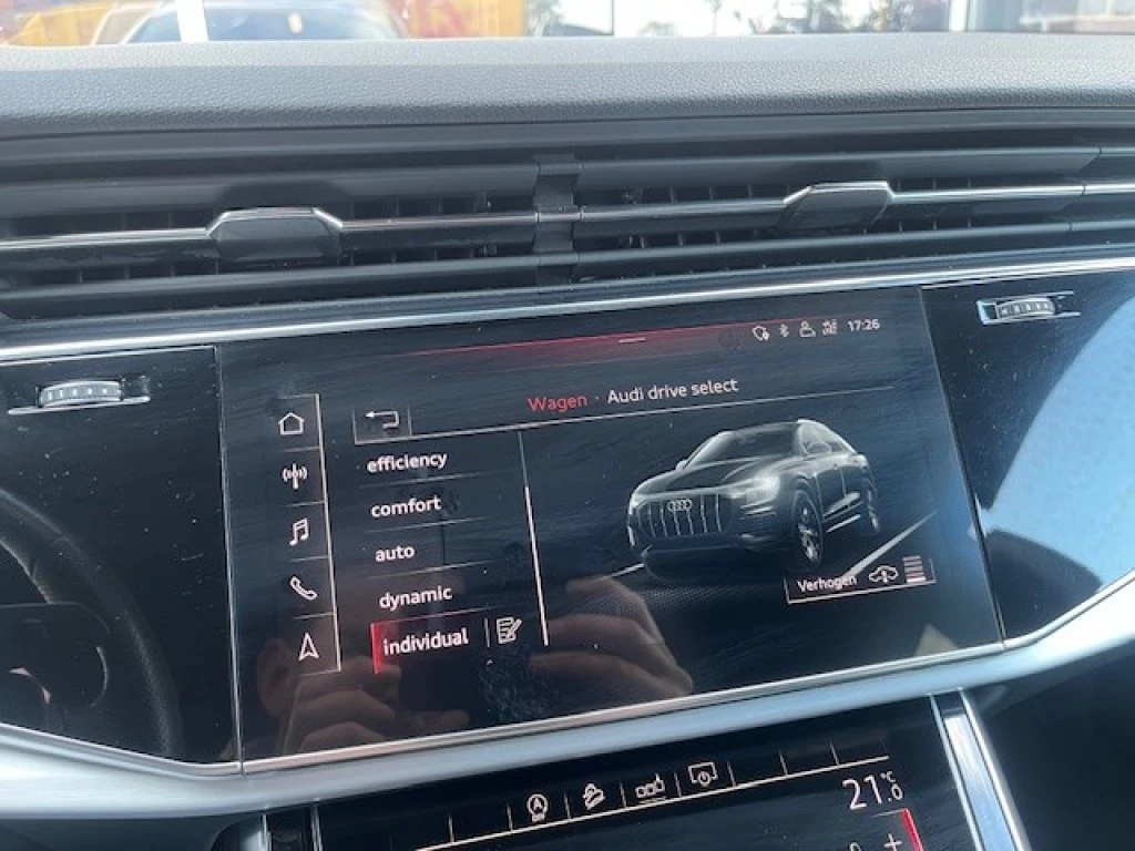 Hoofdafbeelding Audi Q8