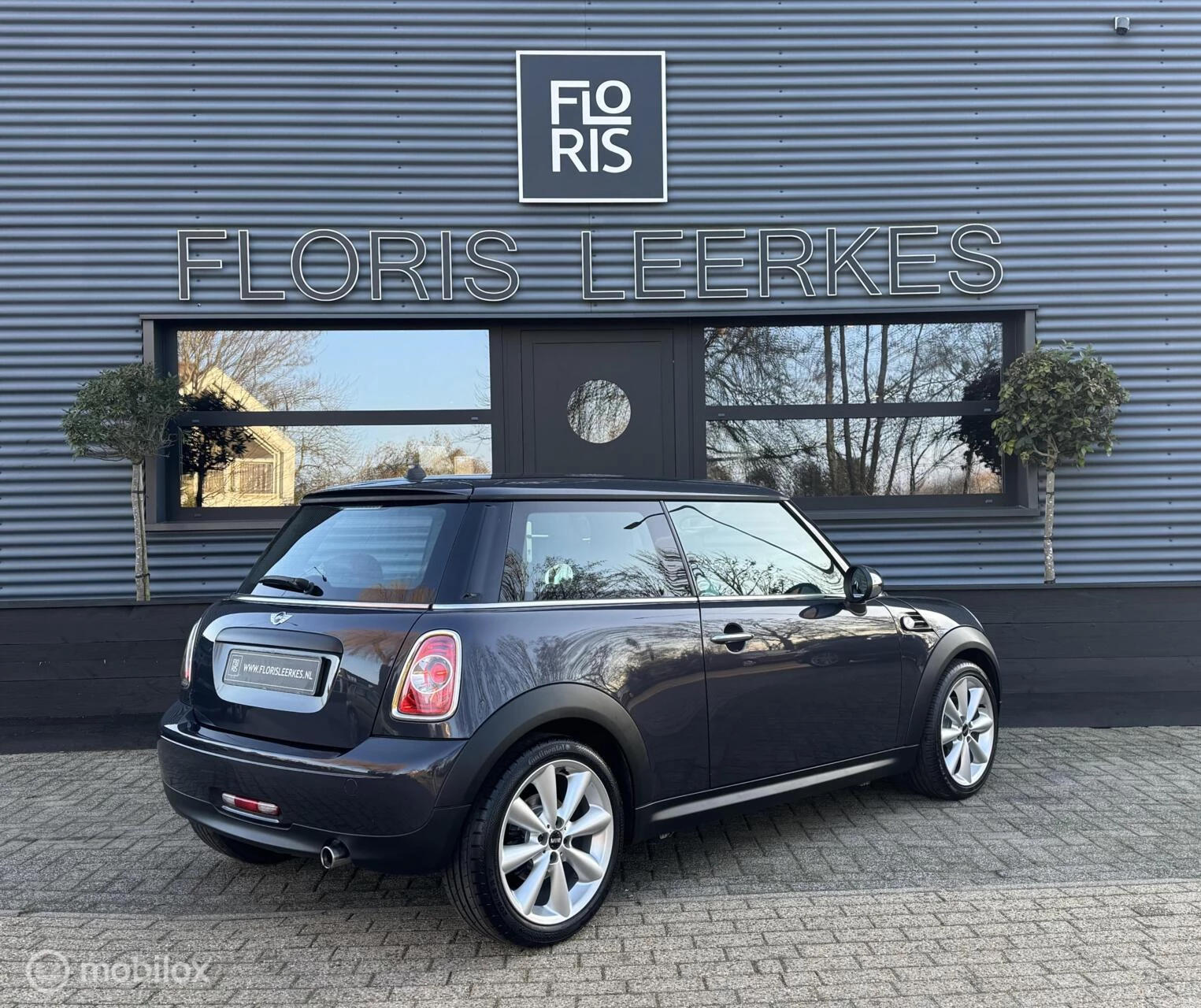 Hoofdafbeelding MINI One