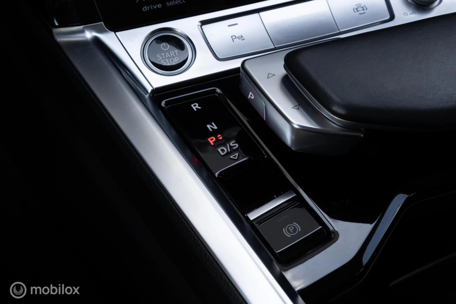Hoofdafbeelding Audi e-tron