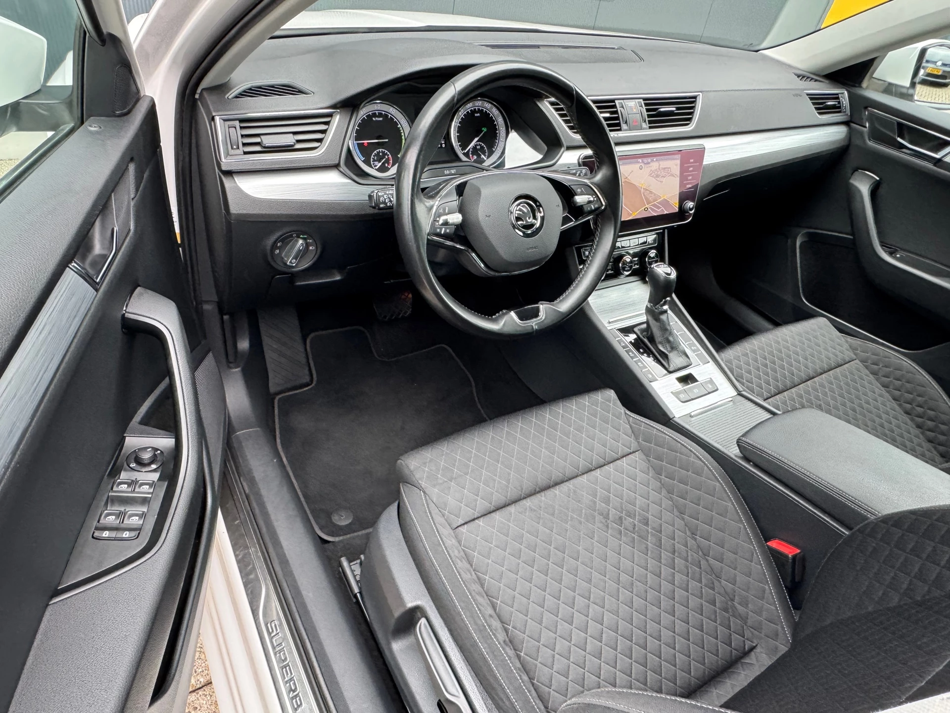 Hoofdafbeelding Škoda Superb