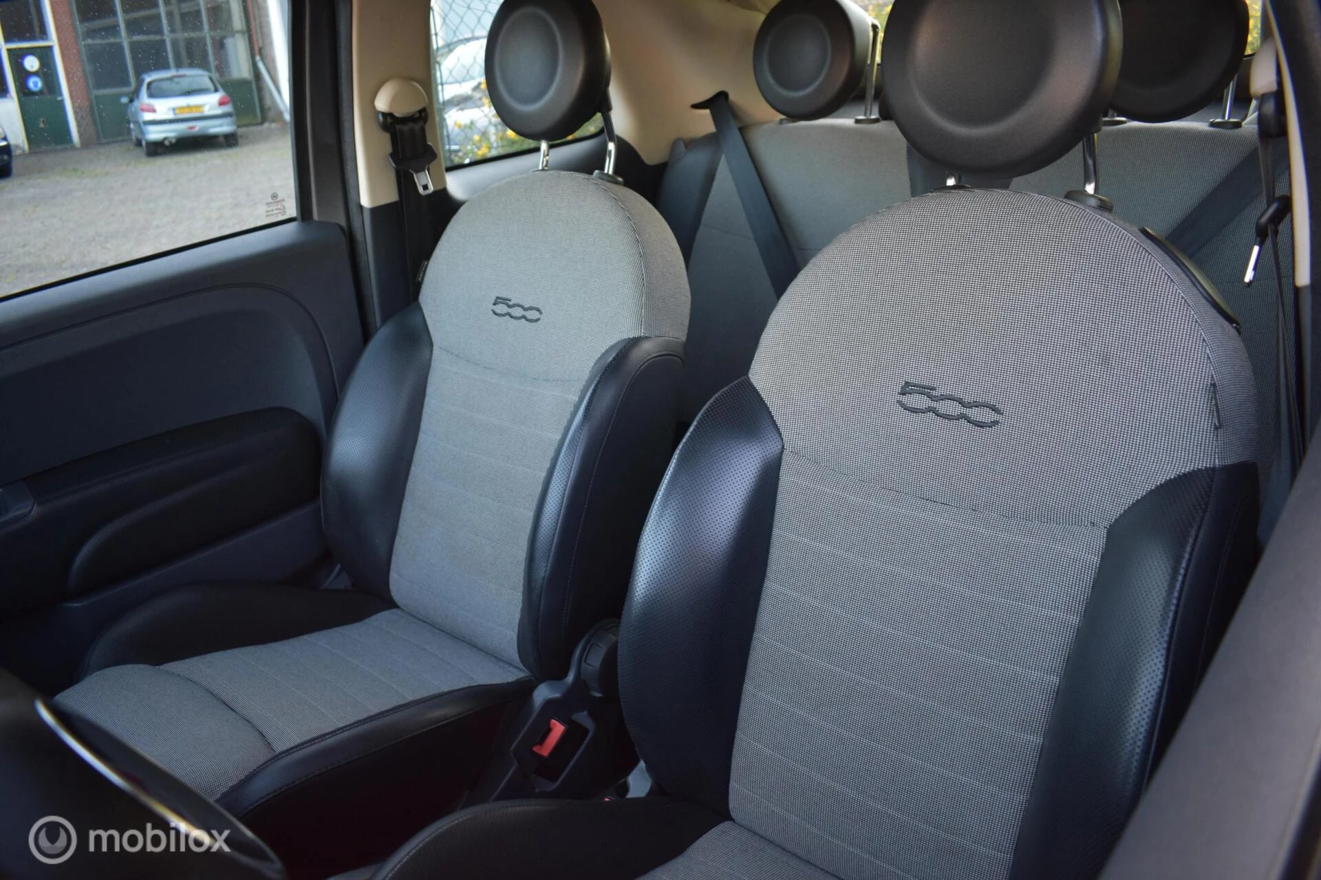 Hoofdafbeelding Fiat 500C