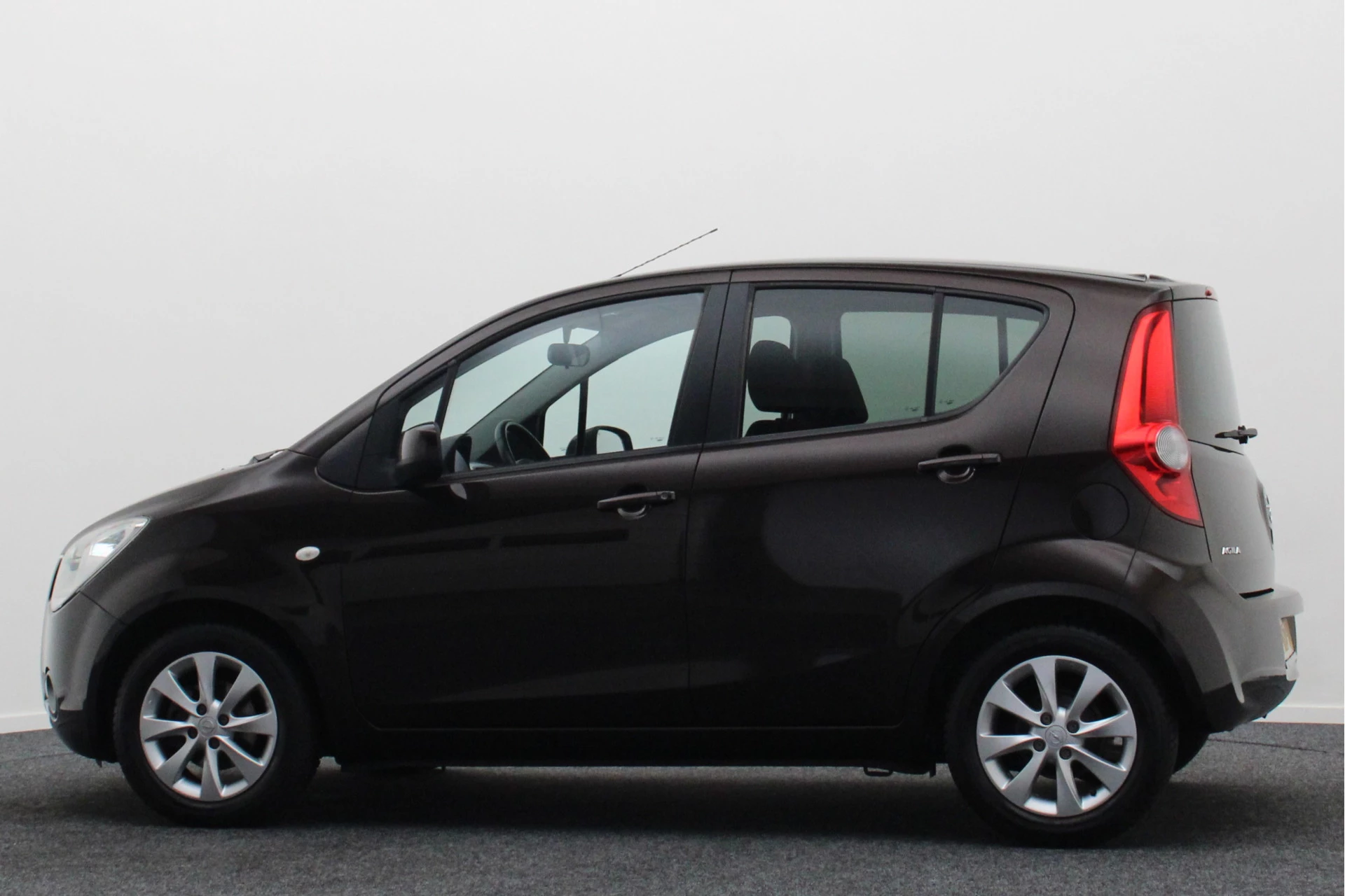 Hoofdafbeelding Opel Agila