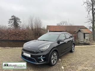 Hoofdafbeelding Kia e-Niro Kia e-Niro spirit 64 kWh | Warmtepomp | Garantie 2028 | JBL