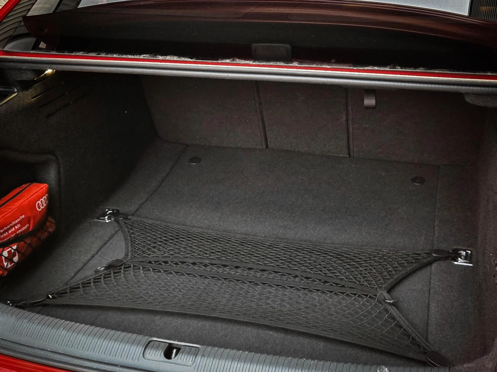 Hoofdafbeelding Audi S4