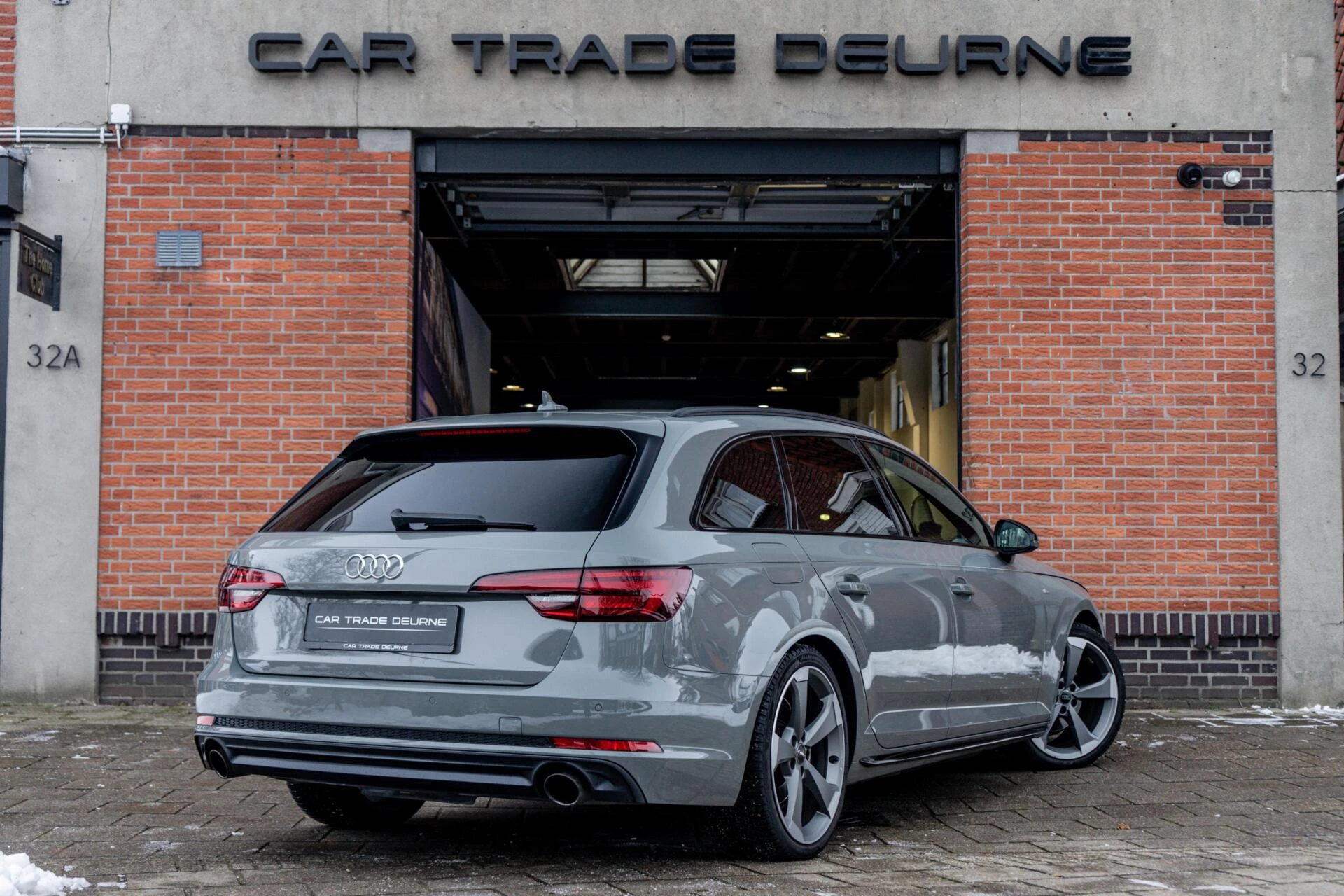 Hoofdafbeelding Audi A4