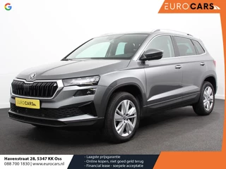 Skoda Karoq 1.5 TSI 150pk Automaat Selection  Navigatie Apple Carplay/Android Auto Camera Parkeer sensoren Adaptive Cruise Control Lichtmetalen Velgen Digitale Cockpit