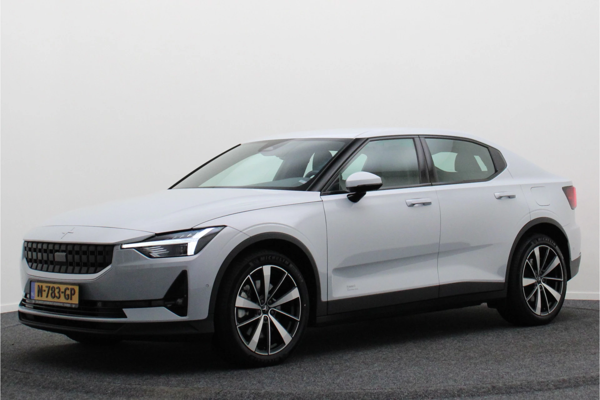 Hoofdafbeelding Polestar 2