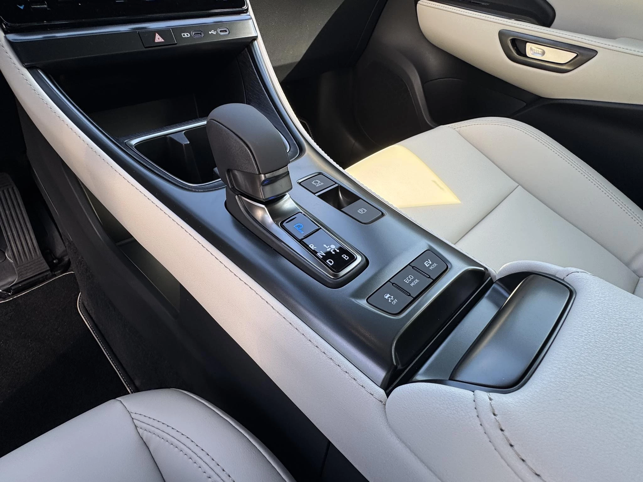 Hoofdafbeelding Lexus LBX