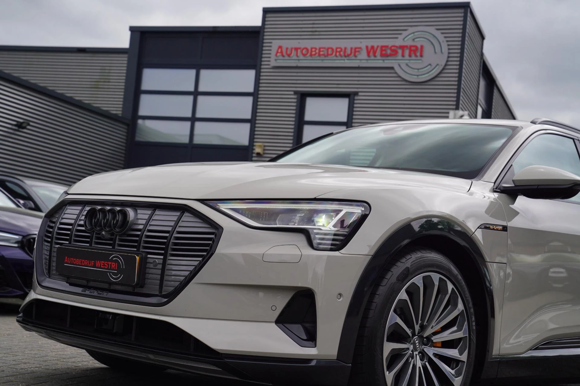Hoofdafbeelding Audi e-tron