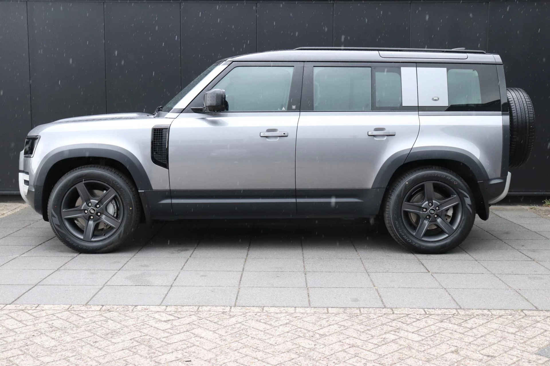 Hoofdafbeelding Land Rover Defender