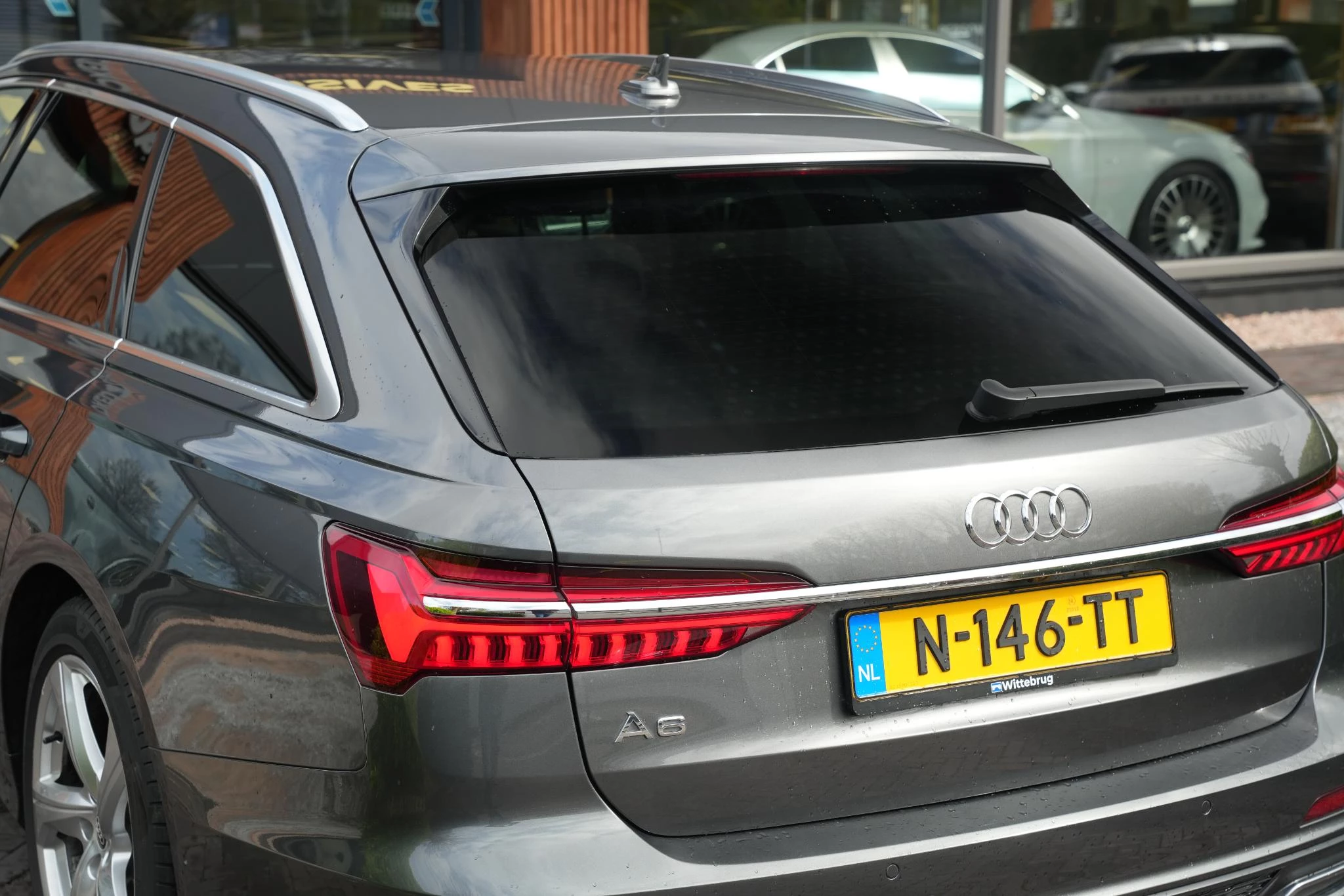 Hoofdafbeelding Audi A6