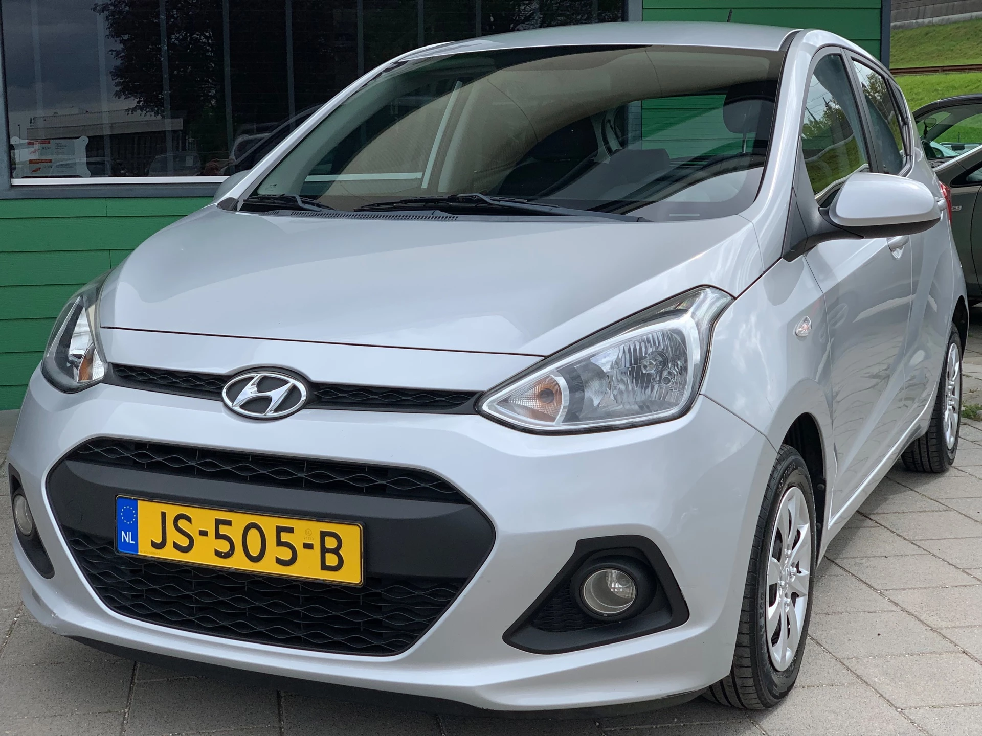 Hoofdafbeelding Hyundai i10