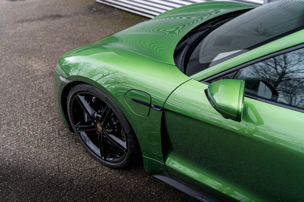 Hoofdafbeelding Porsche Taycan