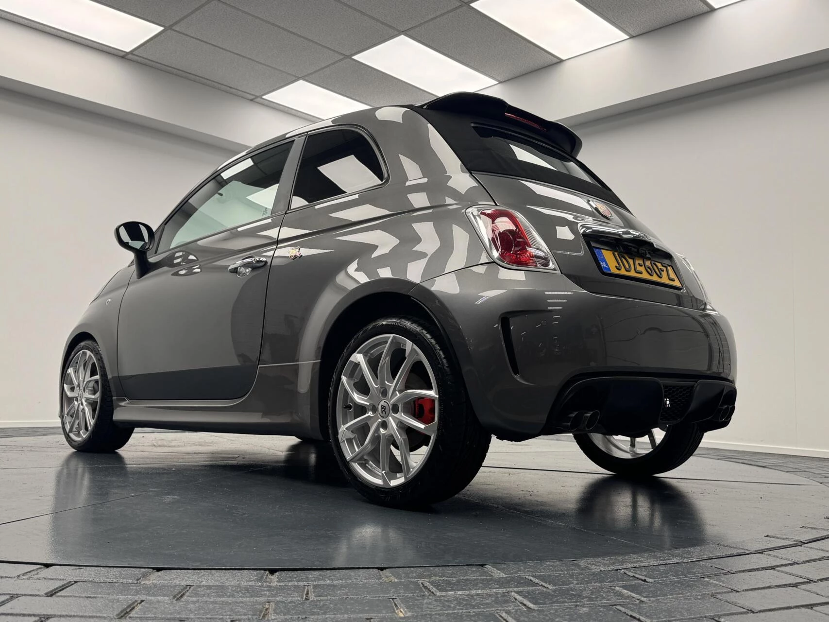 Hoofdafbeelding Fiat 500C