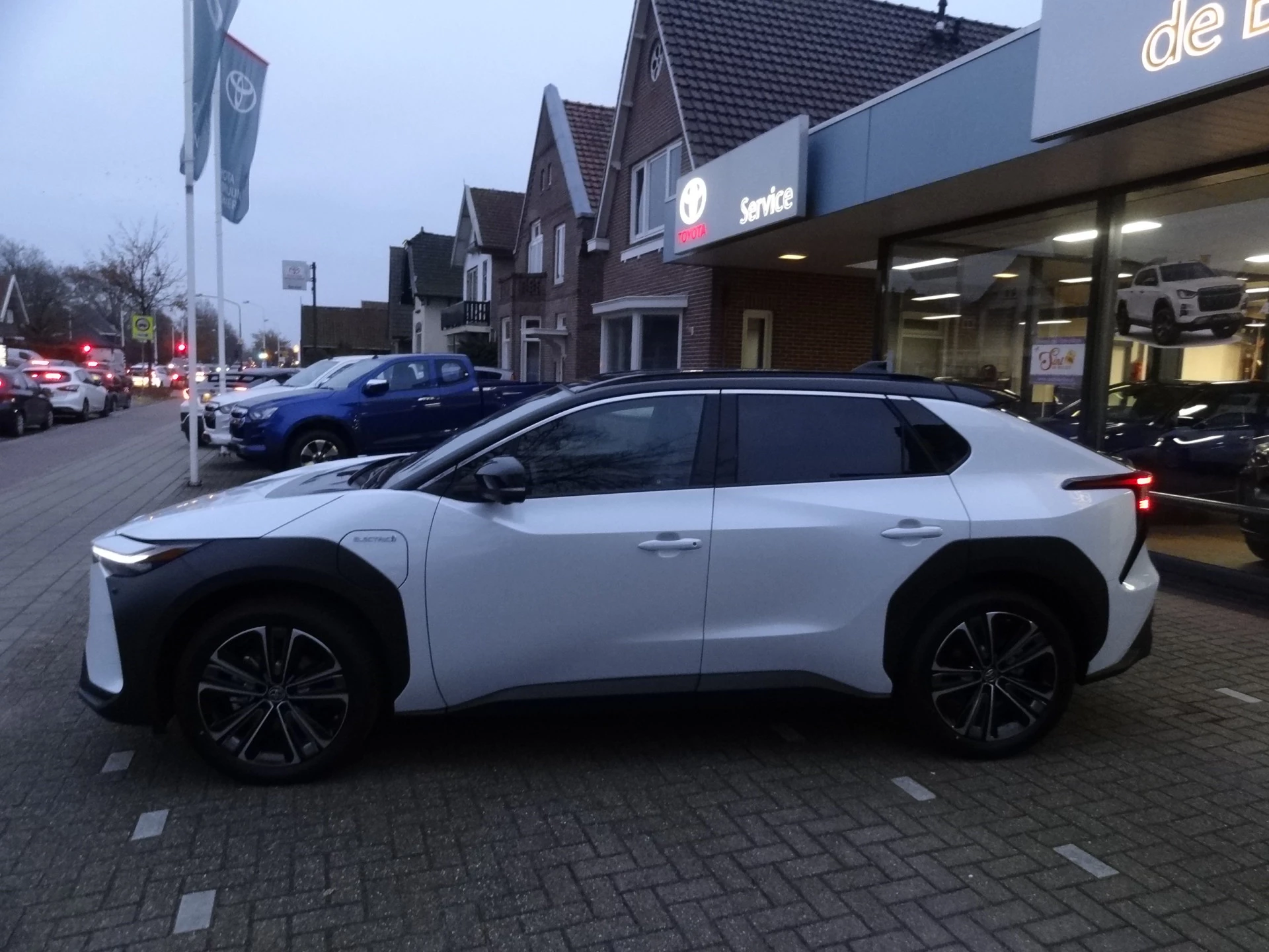 Hoofdafbeelding Toyota bZ4X