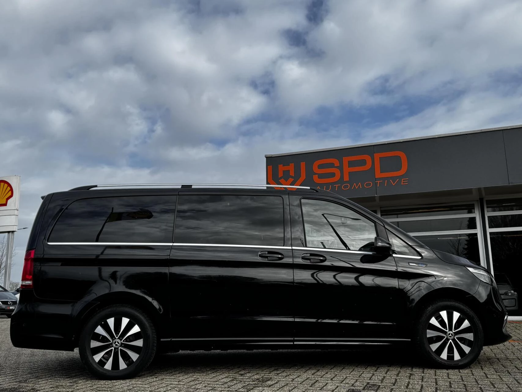 Hoofdafbeelding Mercedes-Benz EQV