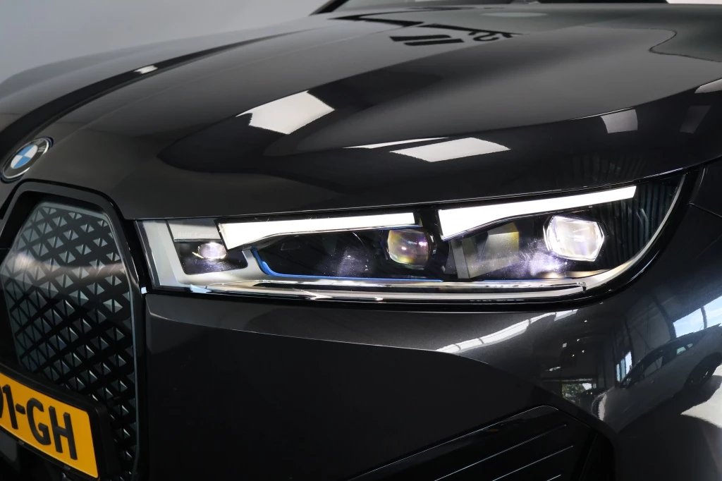 Hoofdafbeelding BMW iX