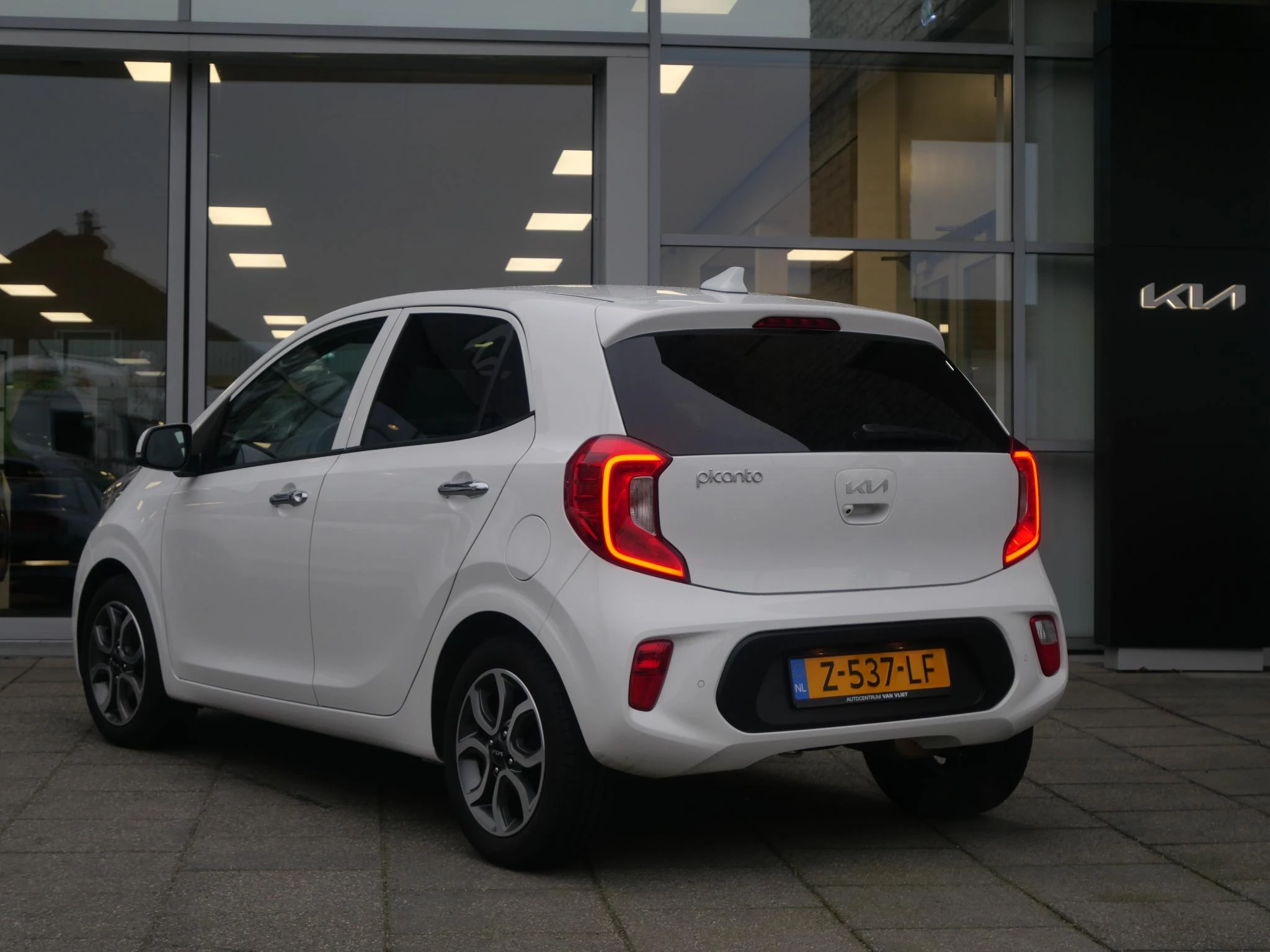 Hoofdafbeelding Kia Picanto