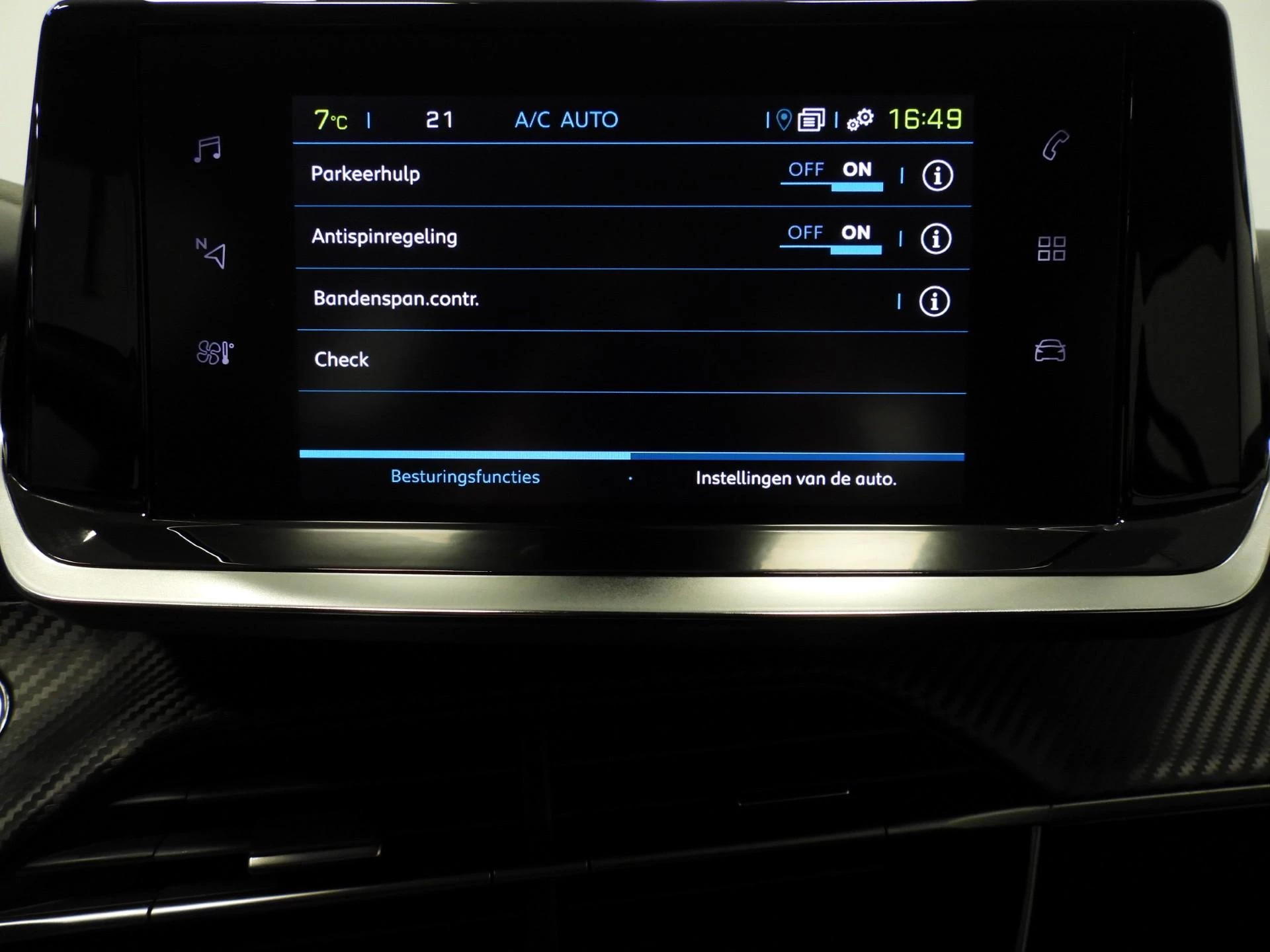 Hoofdafbeelding Peugeot e-208